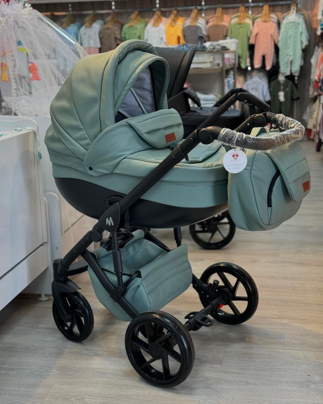 MOMMO AAA Kinderwagen 2in1 Karamell Ökoleder