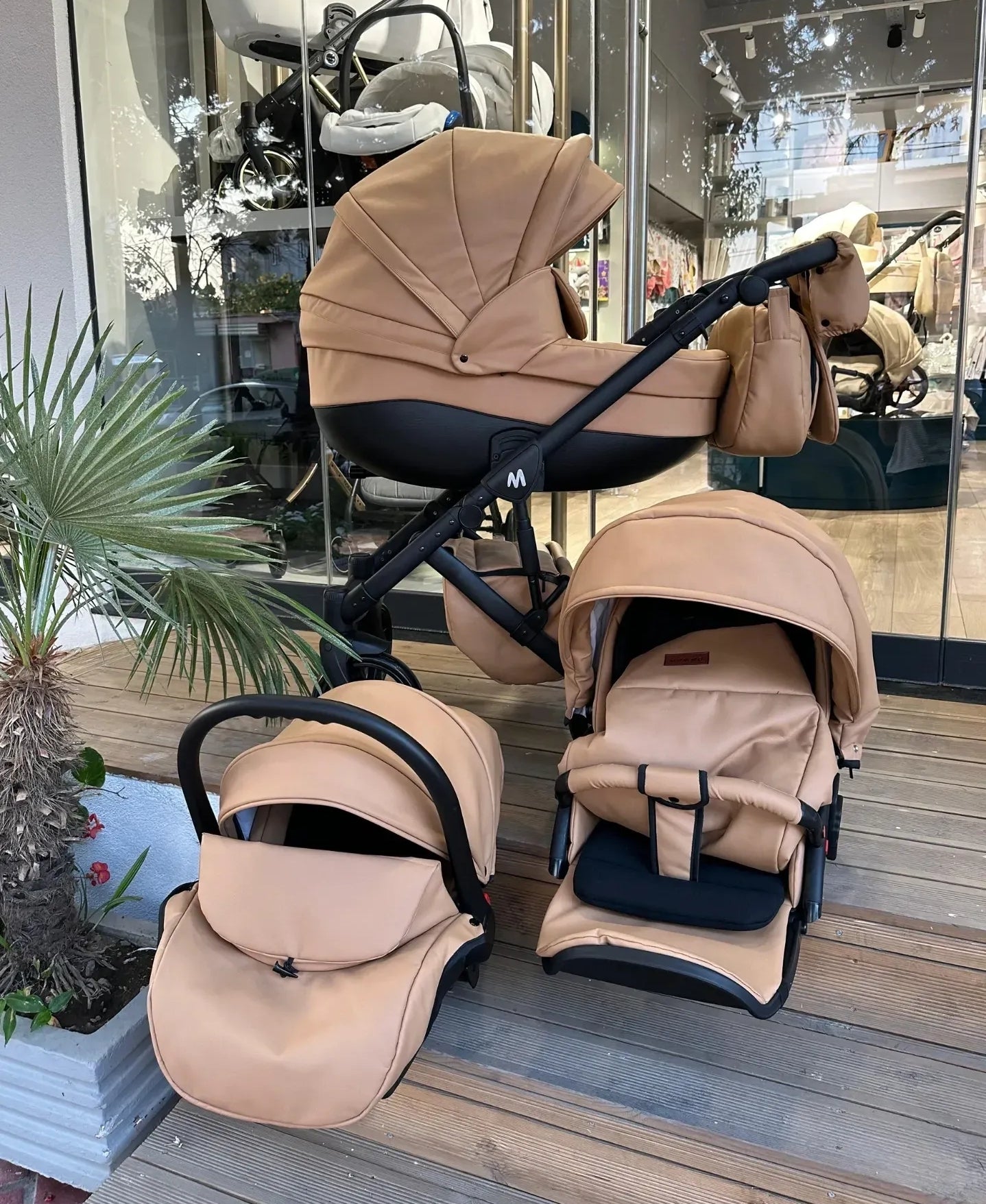 MOMMO AAA Kinderwagen 2in1 Karamell Ökoleder
